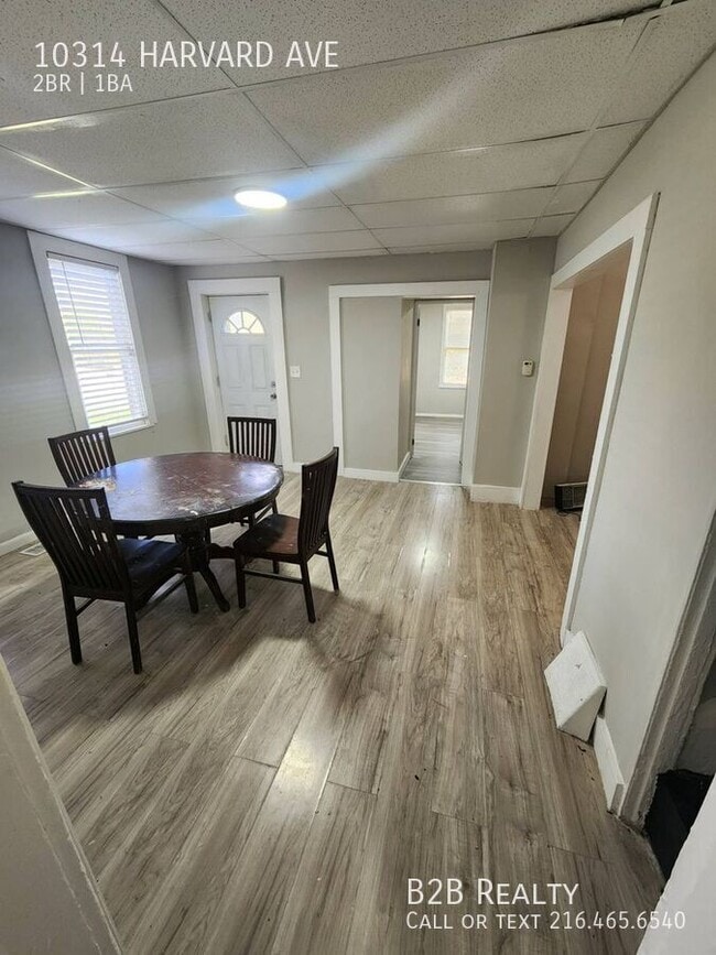 Foto del edificio - 10314 Harvard Ave