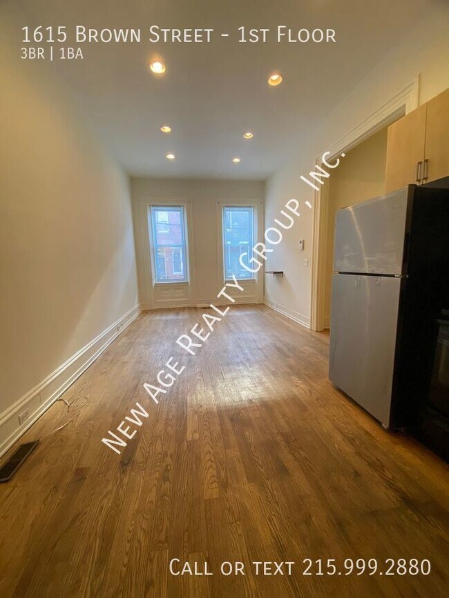 Building Photo - Welcome to 1615 Brown Street!