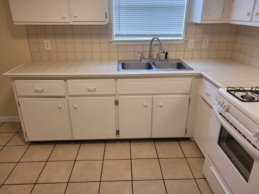 Foto del edificio - 403 Pine Hills Dr