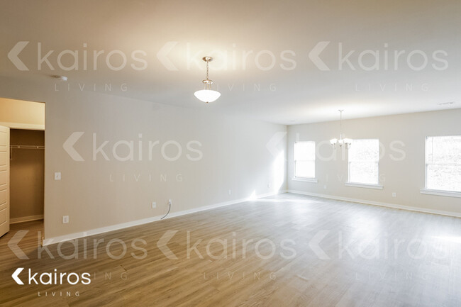 Foto del edificio - 11659 Woodland Lake Rd.