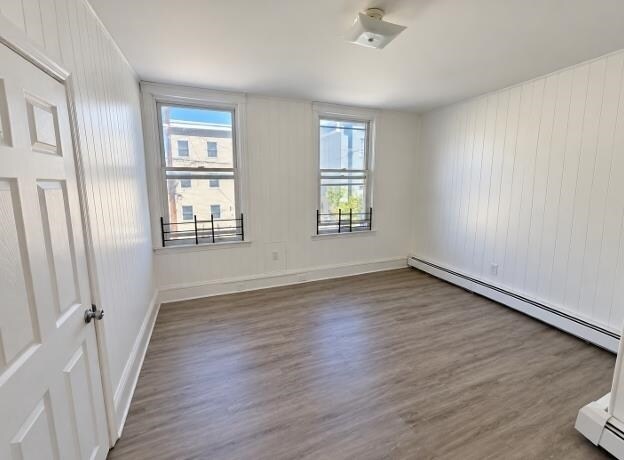 Foto del edificio - 105 Zabriskie St