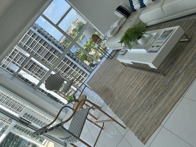Foto del edificio - 20515 E Country Club Dr