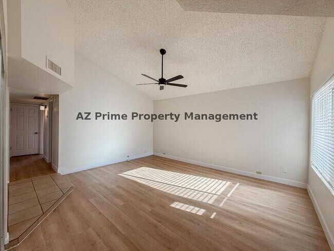 Foto del edificio - 7829 N 21st Ln