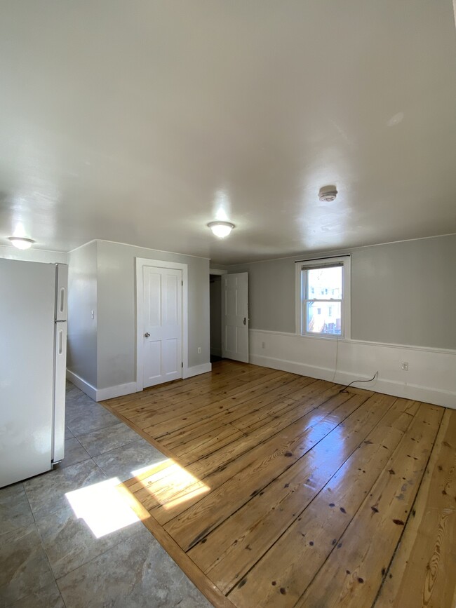 View from entrance, original wide plank wood flooring - 5 Chapel St