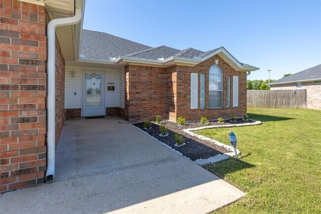 Foto del edificio - 2409 SW 17th St