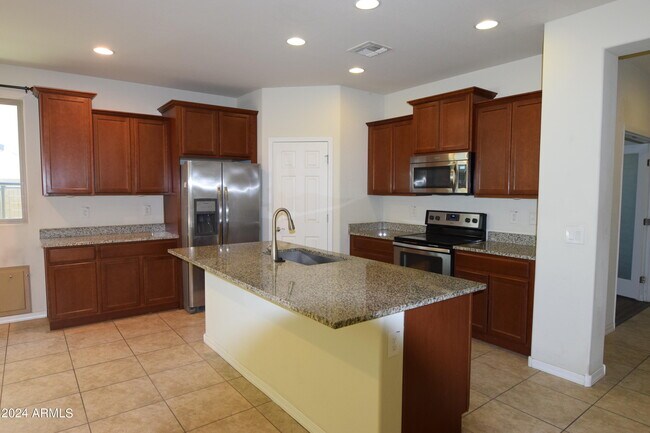 Foto del edificio - 28519 N 23rd Dr