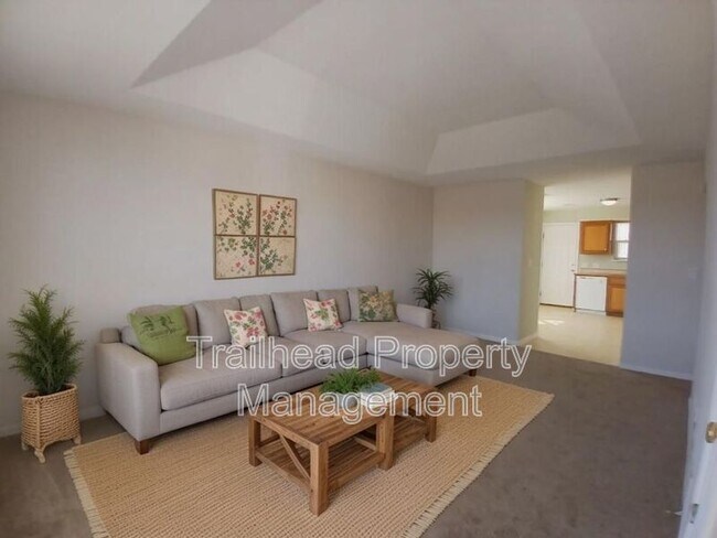 Foto del edificio - 1110 N Noland Rd