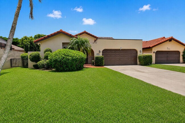 Building Photo - 7690 Solimar Cir