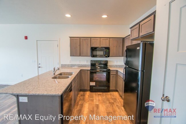 Building Photo - 1 br, 1 bath House - 815 E 550 S #102