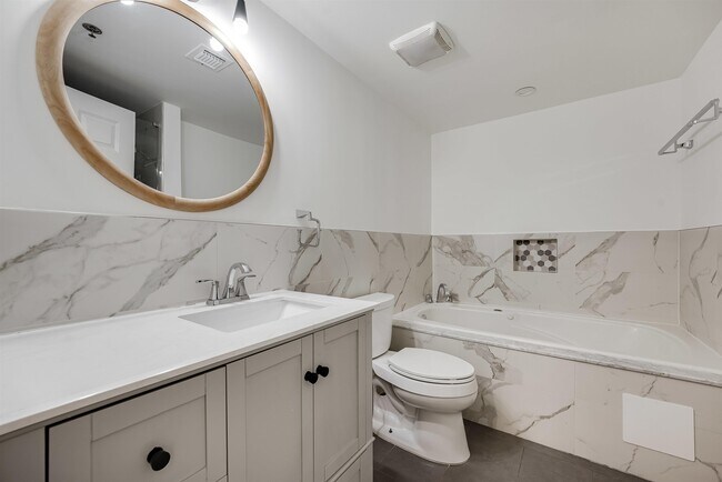 Foto del edificio - 829 Washington St