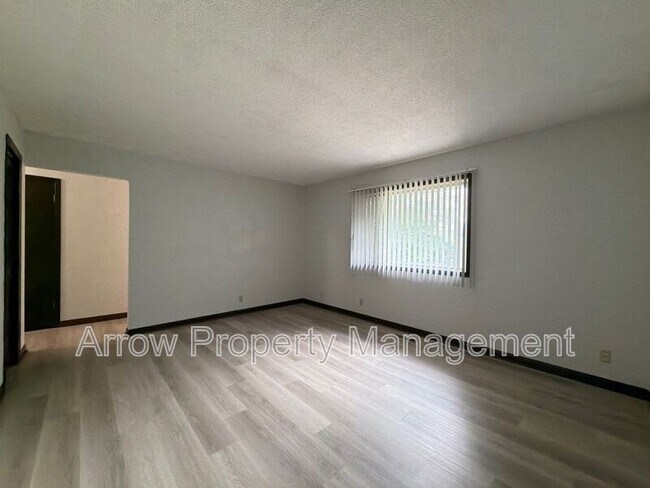 Foto del edificio - 1027 A St