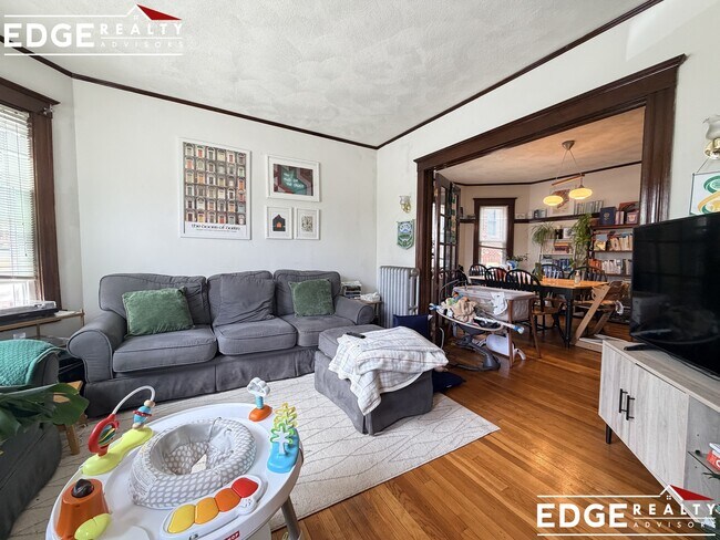 Photo - 10 Atkins St Apartment
