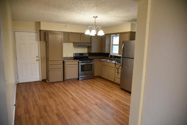 Foto del edificio - 302 S Oneal St