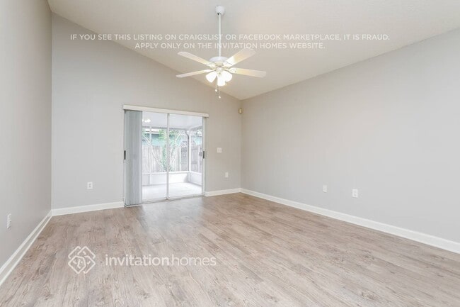 Building Photo - 809 Delfino Pl