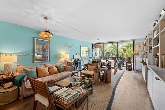 Foto del edificio - 100 Ocean Ln Dr
