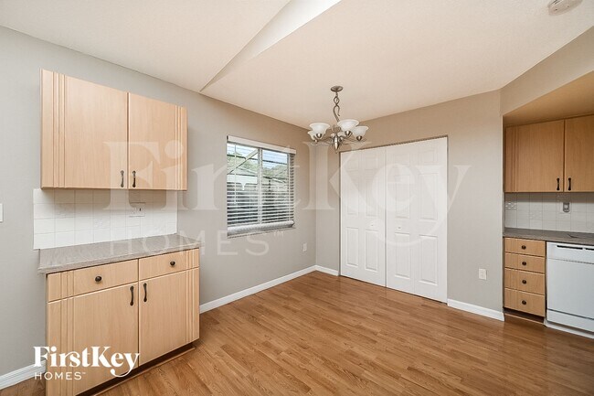 Foto del edificio - 6222 Palmview Ct