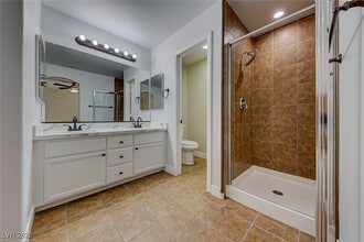 Building Photo - 926 Dancing Vines Ave