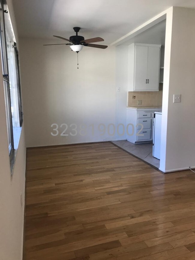Foto del edificio - 1038 N Sierra Bonita Ave