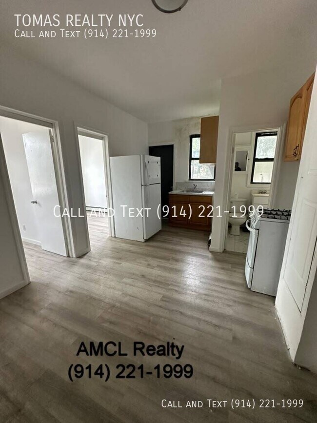 Foto del edificio - 27 Tuckahoe Rd