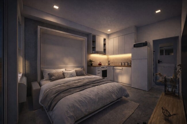 Interior Photo - 1520 Tyler House