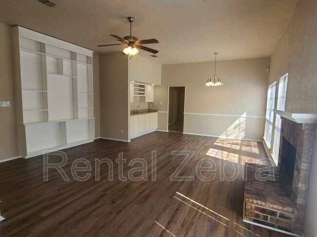 Foto del edificio - 1733 Colborne Dr