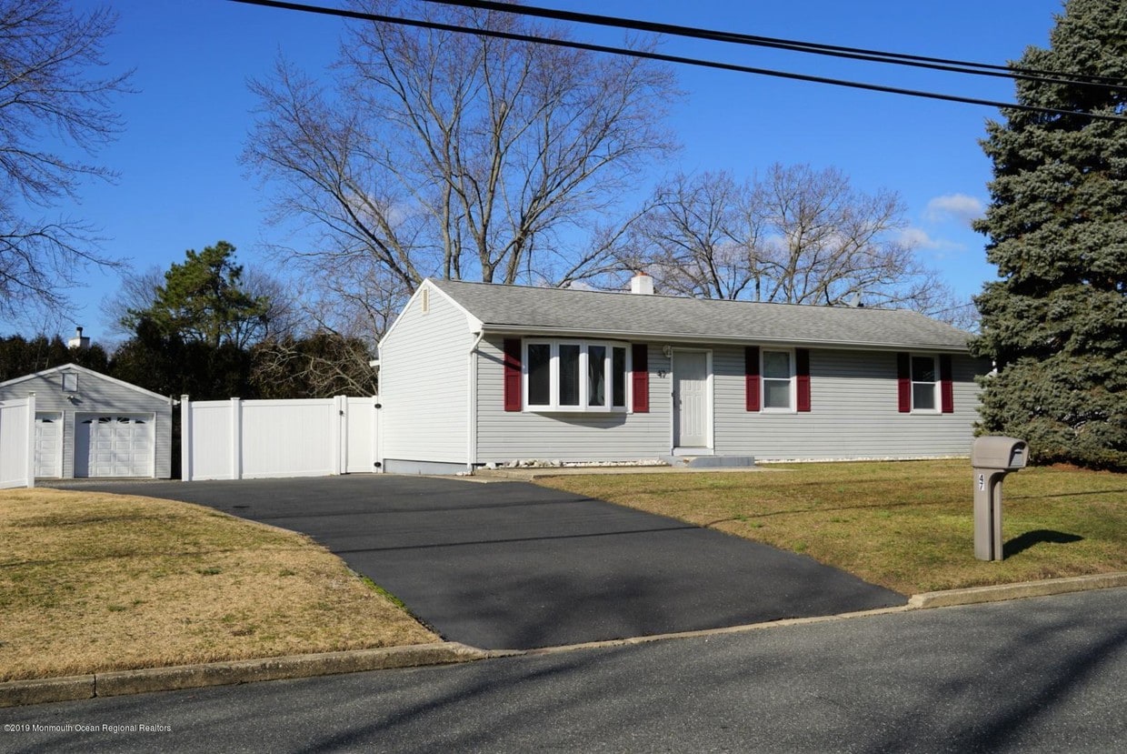47 Western Dr, Howell, NJ 07731 House Rental in Howell, NJ