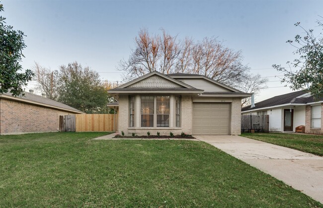 Building Photo - 6714 Mistflower Ln