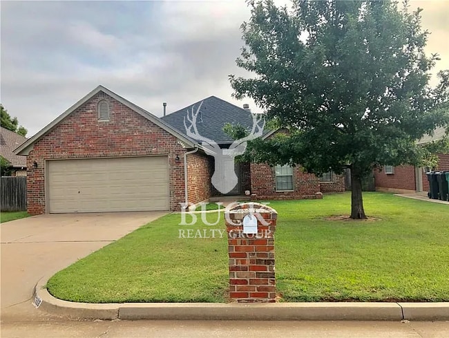 Photo - 17408 Zinc Dr House