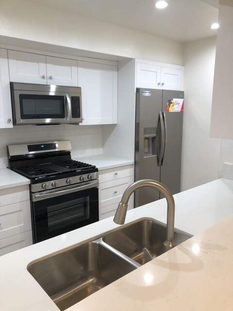 Foto del edificio - 11516 Moorpark St