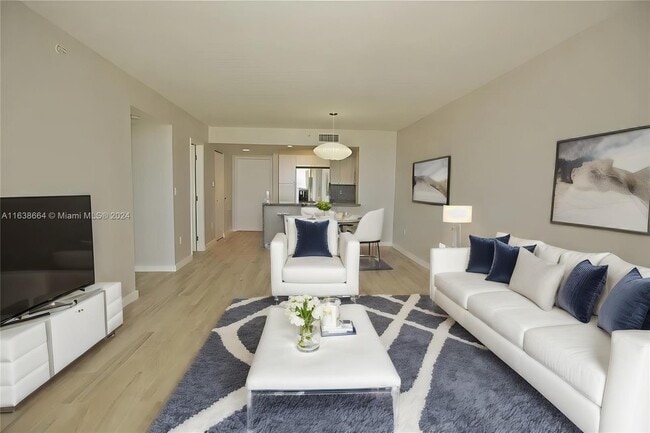 Foto del edificio - 1800 Sunset Harbour Dr