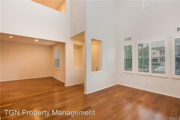Building Photo - 4 br, 3.5 bath House - 3368 Harley Ln