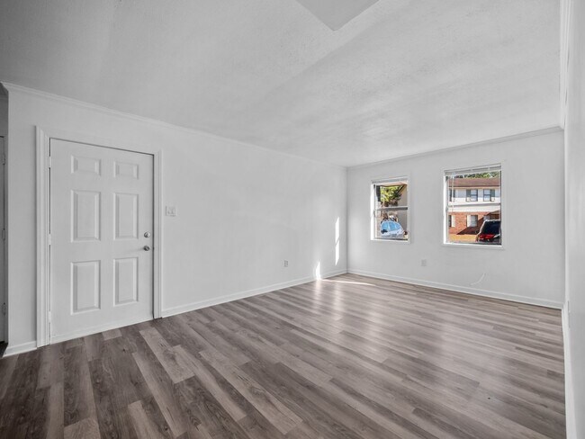 Foto del edificio - Ravenwood Apartments!!