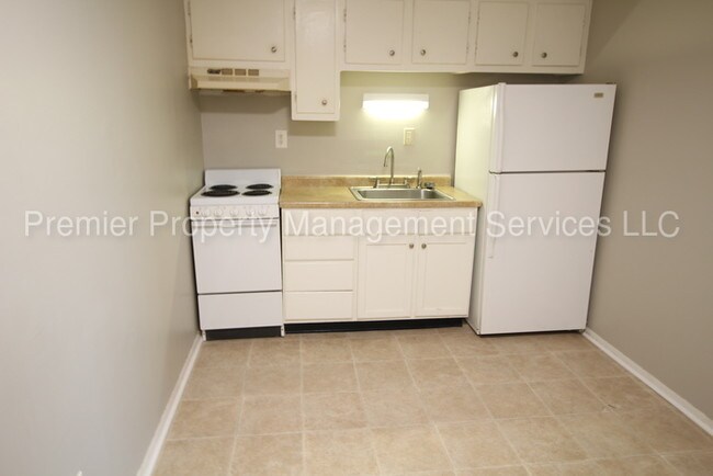 Building Photo - Nice one bedroom of the Greenbelt high way