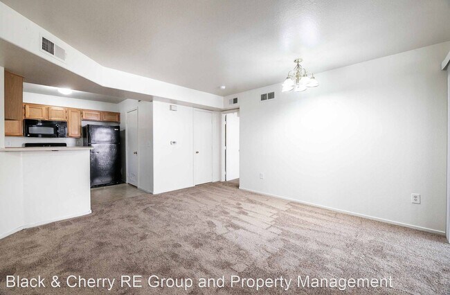 Foto del edificio - 2 br, 2 bath House - 4555 E Sahara Avenue ...