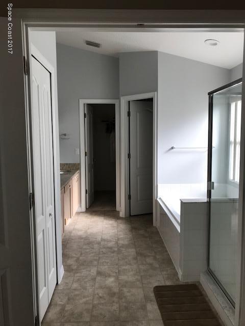 Building Photo - 934 Shaw Cir