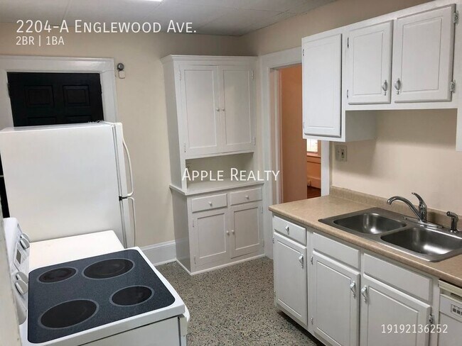Building Photo - 2204A Englewood Ave - Available Now.