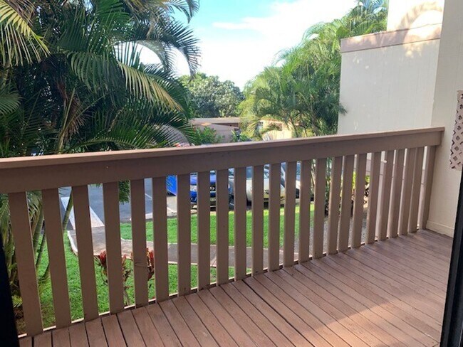 Building Photo - Makaha Valley Plantation - Two Bedroom