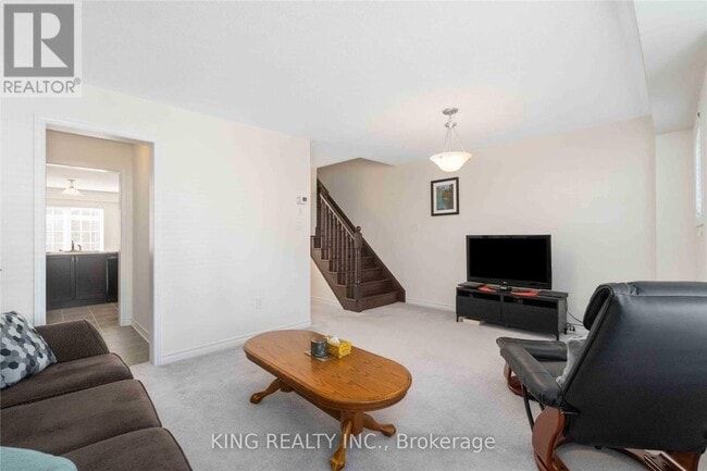 Building Photo - 96 Metro Cres