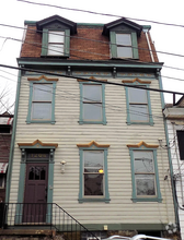 Building Photo - 1206 Middle St