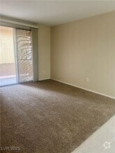Building Photo - 1830 N Buffalo Dr