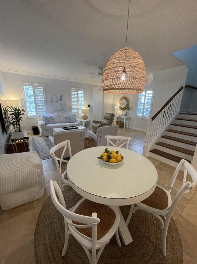 Foto del edificio - 2857 E Community Dr