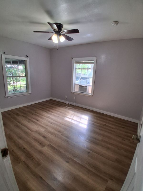 Foto del edificio - 1314 Avalon Dr