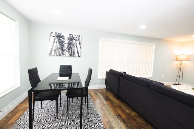 Foto del edificio - 3007 E 21st Ave