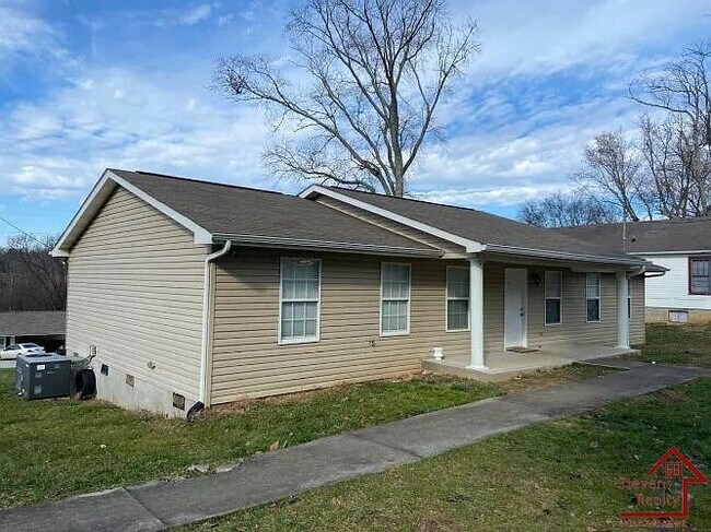 Foto del edificio - 1427 Lantana Ln NW