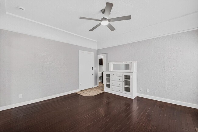 Foto del edificio - 432 Walnut Ave
