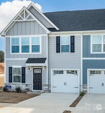 Building Photo - 153 Stella Ln