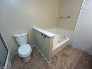 Building Photo - 6653 W Joe Michael Way