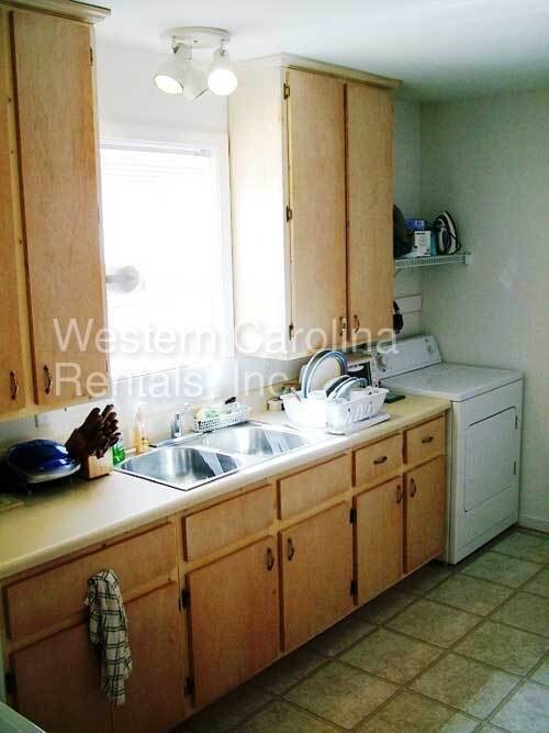 Building Photo - 121 Citadel Dr