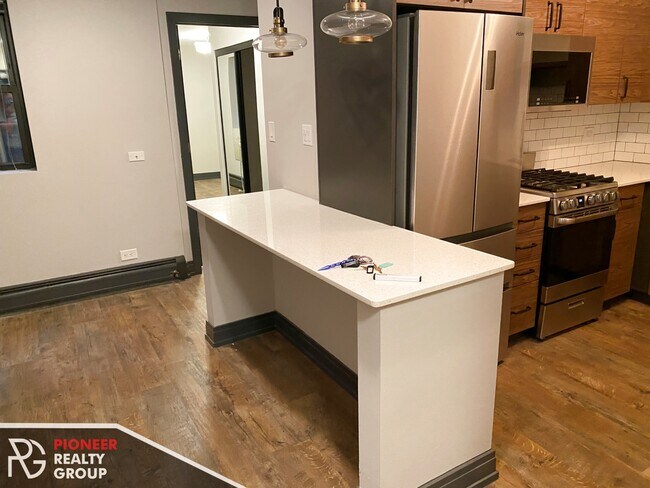 Foto del edificio - 518 W Wrightwood Ave