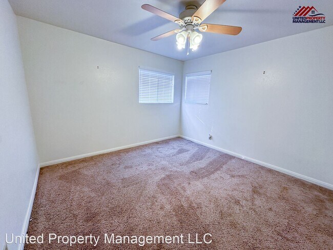 Building Photo - 2 br, 1 bath House - 1042 Pinon Lane